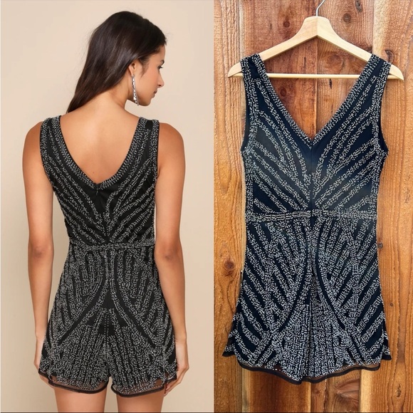 Black and Silver Art-Deco Beaded Sleeveless Romper 🌿 - Picture 3 of 10